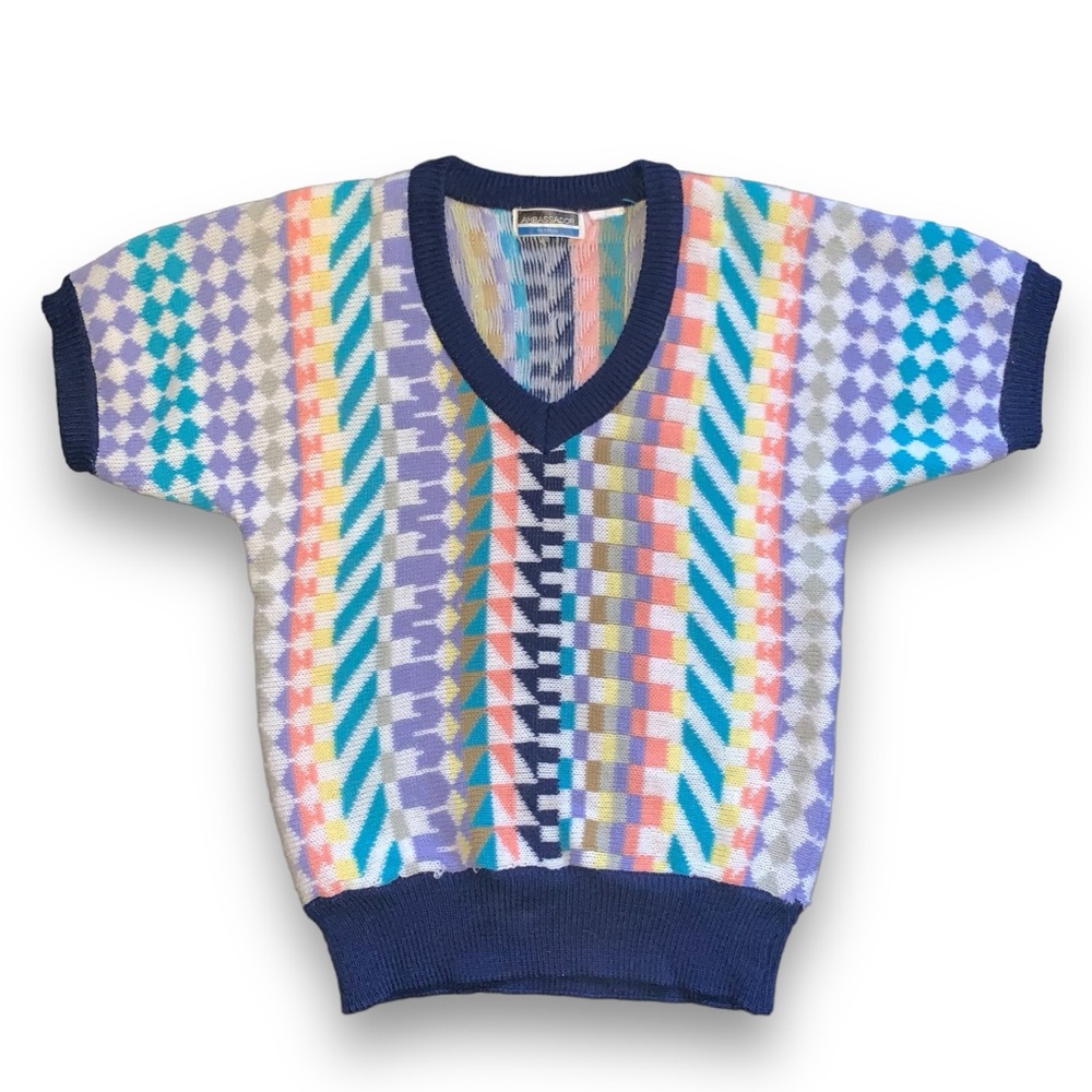 l o u d :: Vintage Funky Bold Geometric Knit Sweater